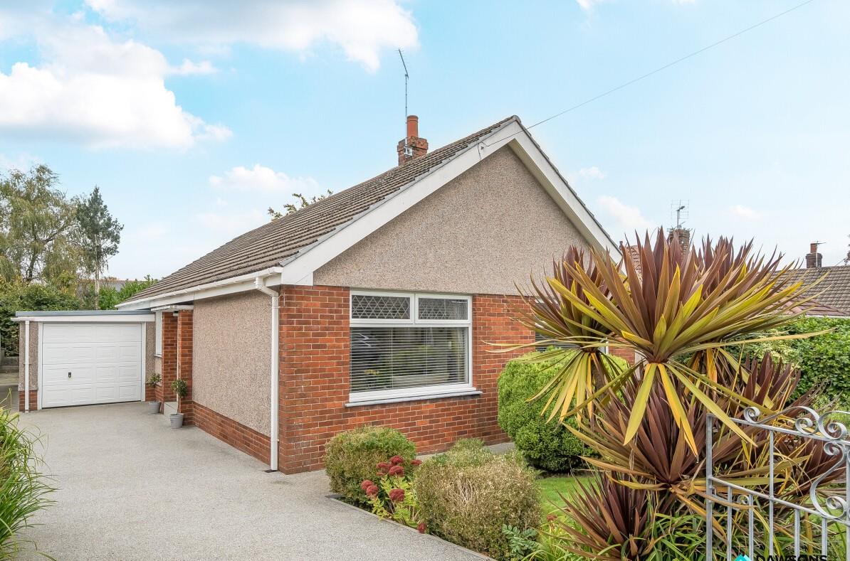Moorland Avenue, Newton, Swansea, SA3 4UA